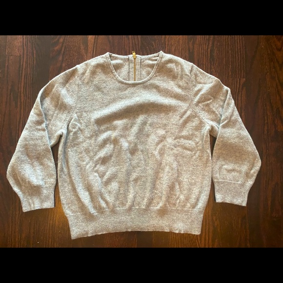 Soft Gray Womens Cashmere Sweater with Zipper Size Small - Picture 1 of 4